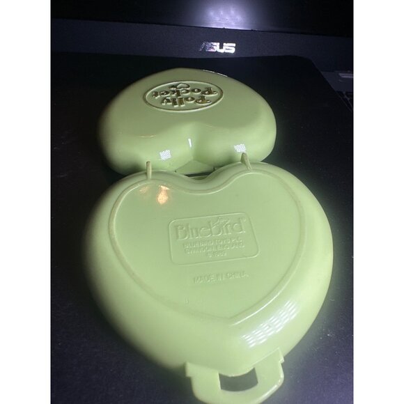 Pony club  Polly Pocket Heart-Shaped Compact 1989 By Bluebird Toys no figures - Picture 2 of 3